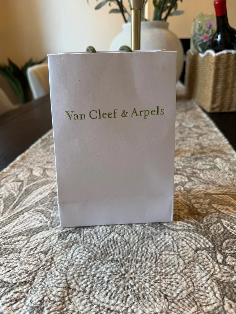 Authentic Van Cleef & Arpels VCA Small Shopping Gift Bag